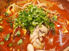 -成都你六姐·牛肉冒菜(上海环宇荟店)