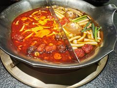 -湊湊火锅·茶憩(打浦桥日月光店)