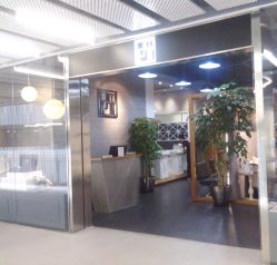 门头 尼采-霓·Hair