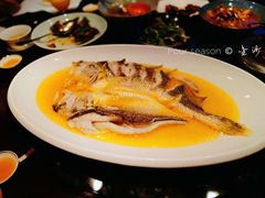 东海黄鱼-杭州西子湖四季酒店·金沙厅