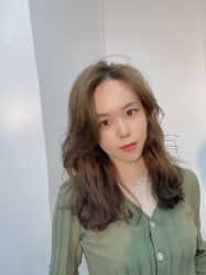 -BULB STUDIO 巴柏明星发型工作室