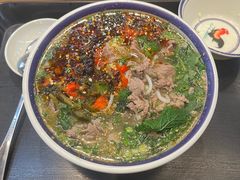 -云阿蛮云南生烫牛肉米线(奉贤路店)