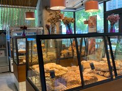 -Dough&Joe团憩(瑞虹天地月亮湾店)