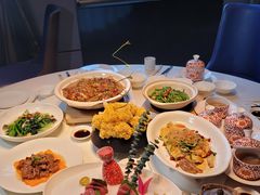 -云庭汇·粤菜海鲜(东盟盛天地店)