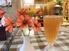 -丝路天山酒店(国际大巴扎店)