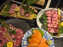 -山川小町·极番烧肉(新地假日广场店)