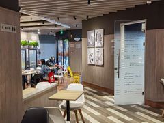 -肯德基(中纬店)