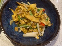 -半山腰·云南菜(侨福芳草地店)