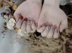 -兔猫ToMoreNails美甲美睫