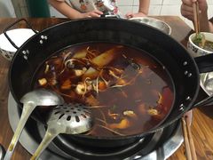 -仔耳朵冷锅鱼蛙芋儿鸡(莲花东路店)