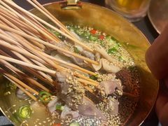 -何师烧烤Pro ·江湖川菜·小龙虾·精酿啤酒(太古里旗舰店)