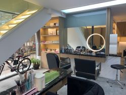 -诗悦发型烫染SALON