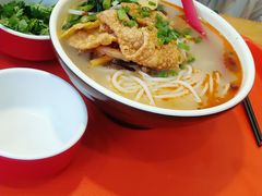 -螺小胖柳州螺蛳粉(钟楼总店)