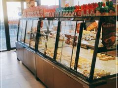 面包甜点陈列柜-味多美蛋糕(耿庄店)