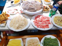 -小牛叔鲜切牛肉·火锅·烤肉自助(公济桥路店)