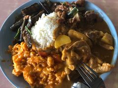 烩饭-亚历山大村美食中心