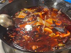 -鸿顺老铁锅美蛙鱼府(解放碑店)