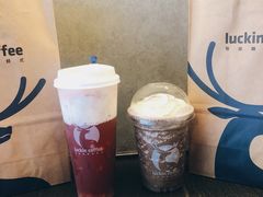 -瑞幸咖啡(新世界中心店)