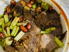 五香牛肉-留夫鸭(巴黎春天宝山店)