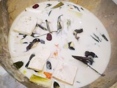 -云中鱼蒸汽石锅鱼(川沙百联店)