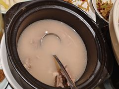 -莲餐厅·湖北菜·潜江小龙虾店(愚园路店)