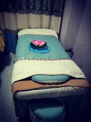 -周怡玲美容美体SPA