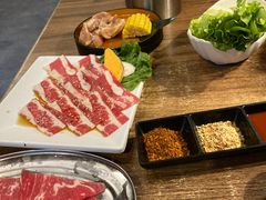 -山居屋炭火烧肉(厚街万达店)