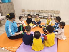 -红黄蓝成长中心(公益西桥校区)