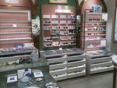 -GOOMI久米眼镜·蔡司·依视路·明月官方授权店(龙德紫金店)