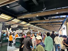 -胖东来生活广场(健康路店)