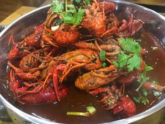 -老东镇啤酒屋海鲜加工·蒸汽海鲜·海鲜烧烤(台东店)