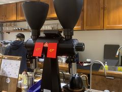 -Line 咖啡(石厦花园店)