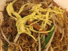 -新大咀港式茶餐厅(宝山万达店)