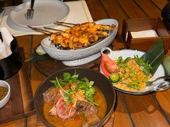 -三亚艾迪逊酒店·海滩烧烤 BARBACOA·现场乐队·浪漫晚餐·烧烤海鲜