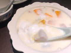 什锦捞-大头虾越式风味餐厅(光明广场店)