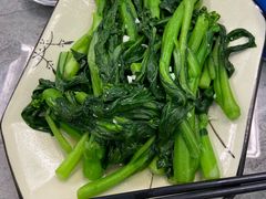 -银峰农庄·特色烧鸡·鲜无花果浸鸡