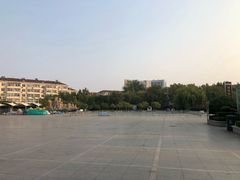 -利群海琴购物广场(商丘路店)