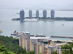 -鹿回头风景区