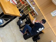 -叶伟胡辣壳面(两路口店)