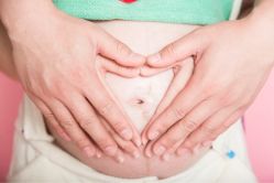 -爱儿宝孕妇儿童亲子摄影(月亮河店)