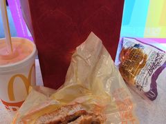 -麦当劳(百联西郊购物中心店)