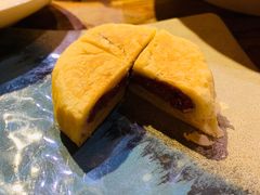 经典玫瑰鲜花饼-茶花妹子云南餐厅(传媒大学店)