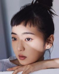 -镁连社·美联社