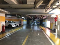 -万象城-停车场