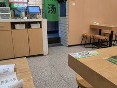 -蒙自源米线大王(宝安尖岗山店)