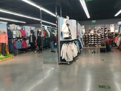 -迪卡侬(西三旗店)