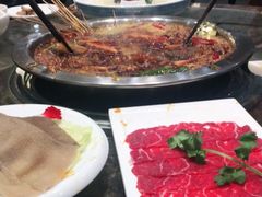 -仟佰味鲜货火锅(中央公园)