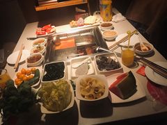 -海底捞火锅鲜切牛肉主题店(长寿路店)