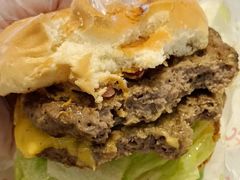 汁汁厚作双层和牛堡-肯德基(颛桥店)