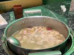 -一席地·本地鸡窝·杭帮鸡火锅(萧山银隆百货店)